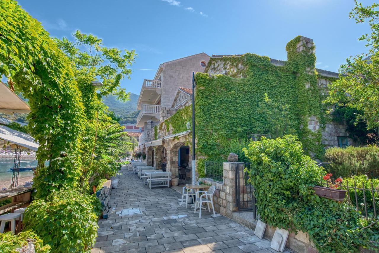 Kazanegra Exclusive Apartments Sveti Stefan Eksteriør bilde